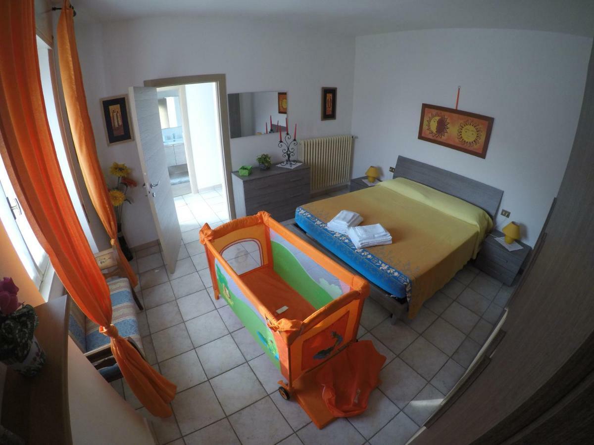 הוילה Valbrona Casa Gabry מראה חיצוני תמונה
